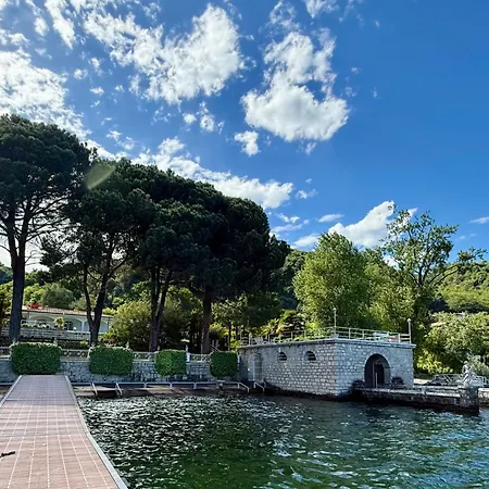 Casa Blanca - With Pool And Private Villa