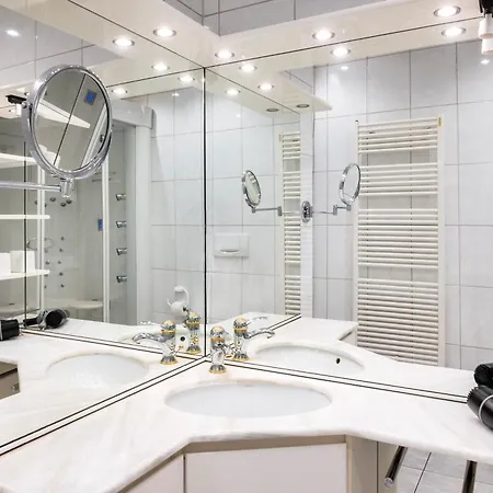 Villa Casa Blanca - With Pool And Private *