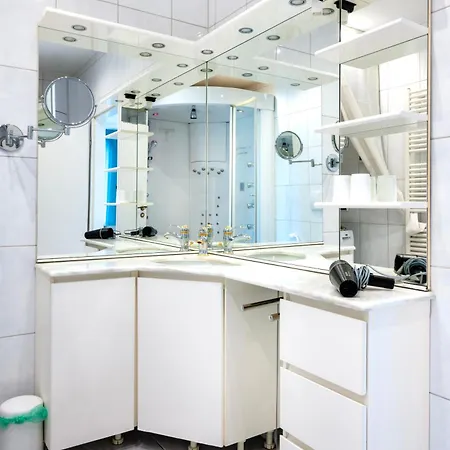 Casa Blanca - With Pool And Private Villa